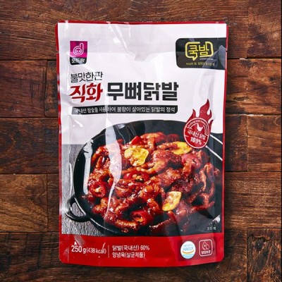 [저온]불맛한판 직화 무뼈닭발 250g, 1개